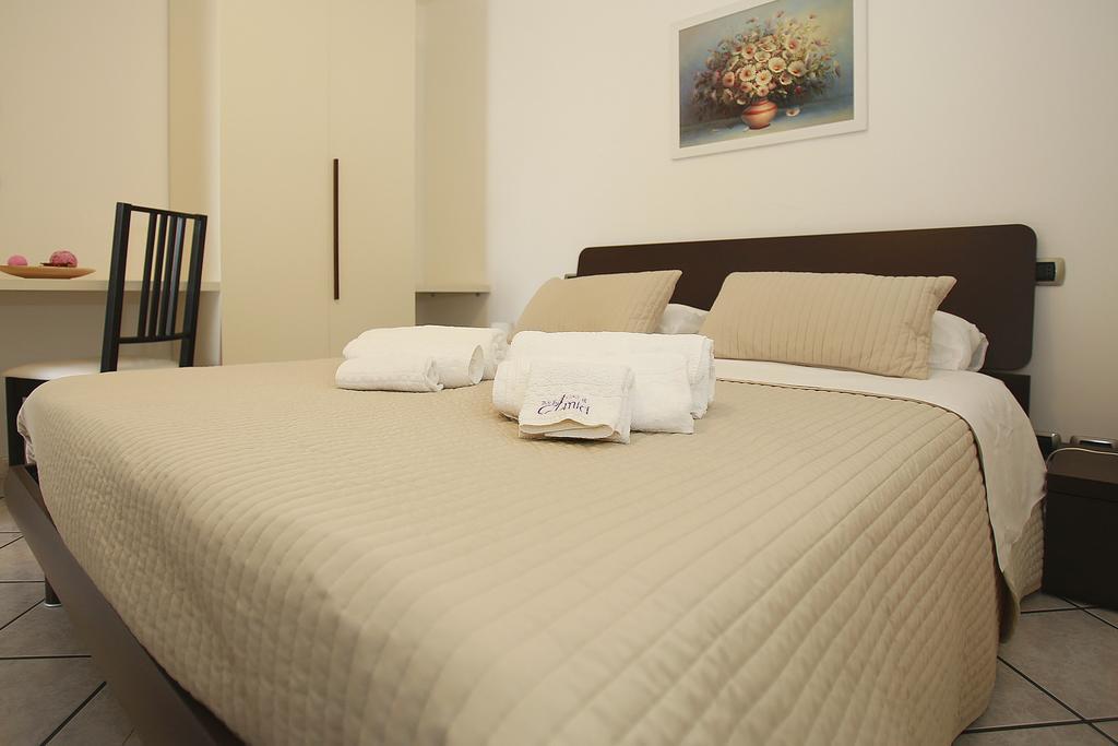 B&B A Casa Di Amici 지아르디니낙소스 외부 사진