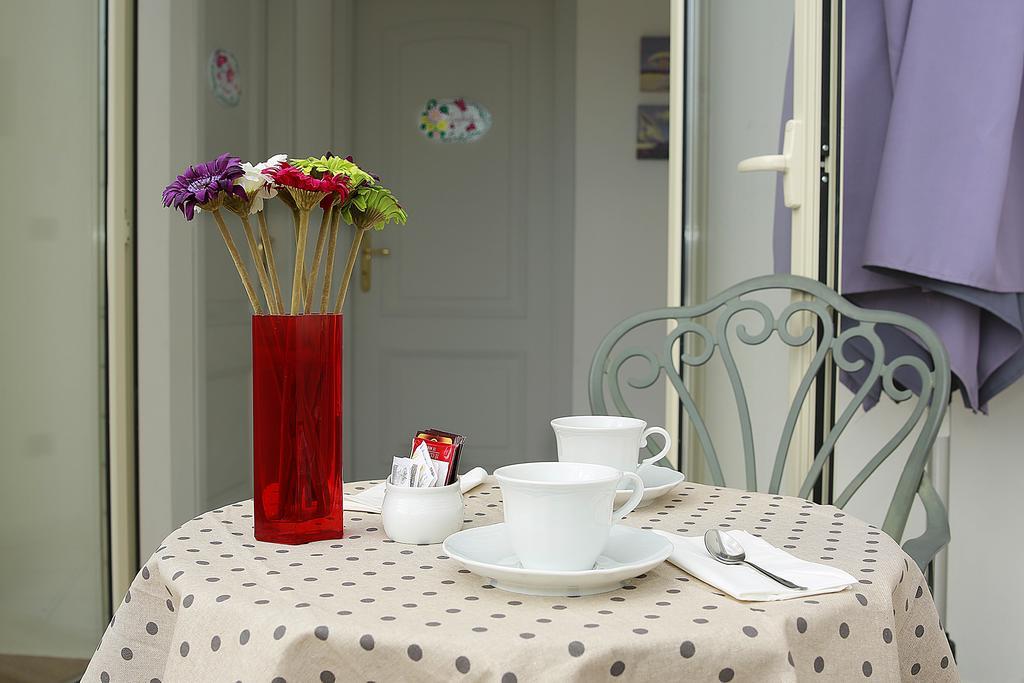 B&B A Casa Di Amici 지아르디니낙소스 외부 사진